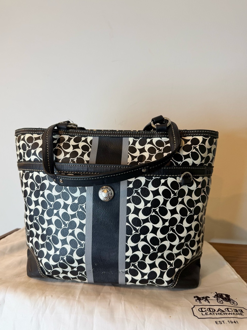 Coach (2010) Chelsea Heritage Stripe Signature Tote- Black
